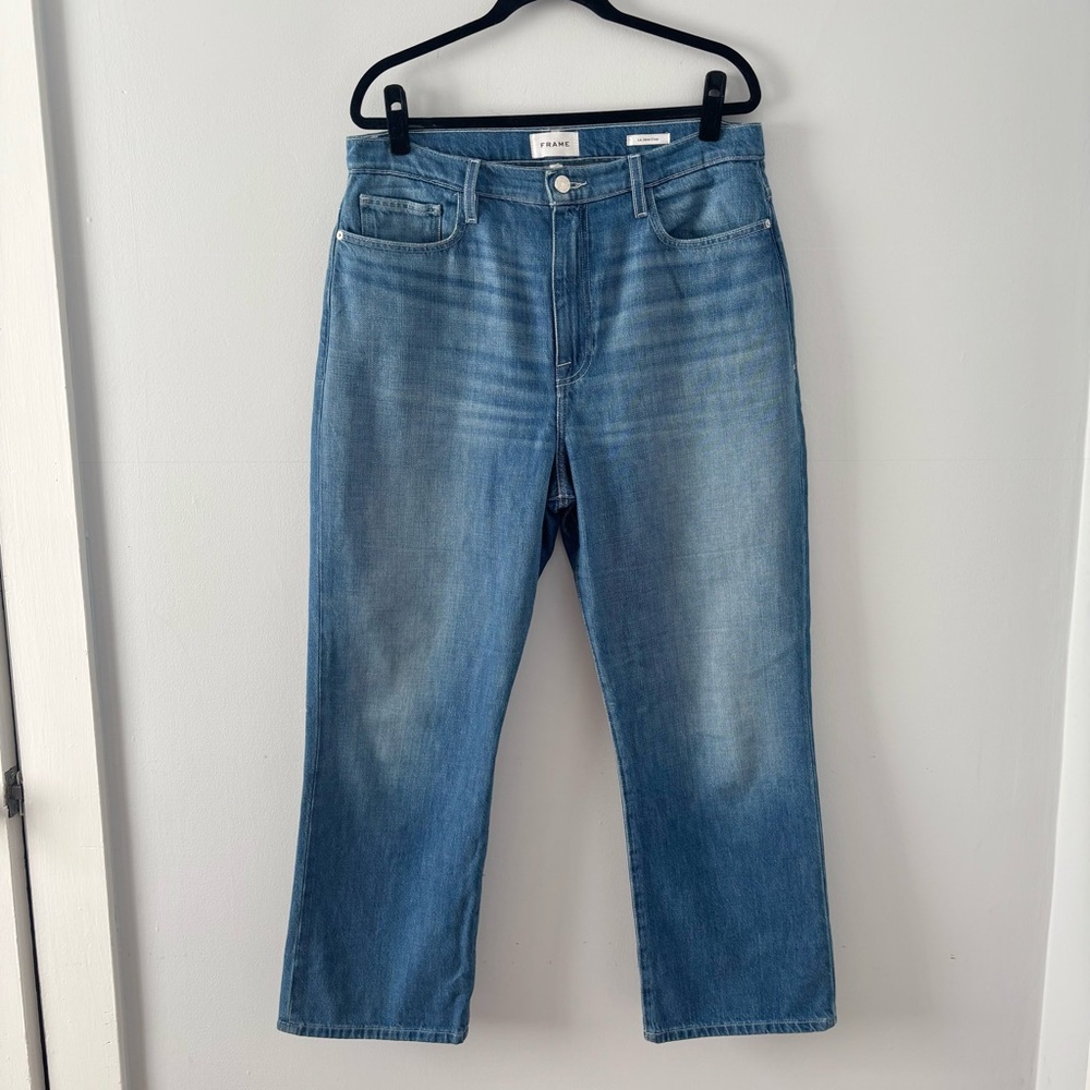 Frame Denim Le Jane Crop in Atrium High Rise Straight Ankle Denim Blue Revolve - Picture 4 of 8
